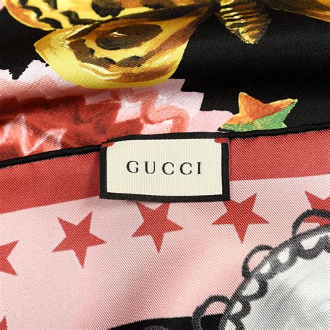 l aveugle par amour scarf gucci|Gucci l'aveugle silk scarf.